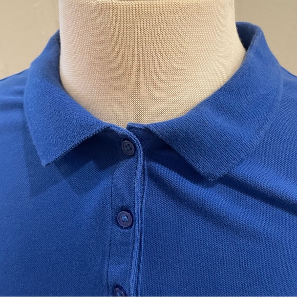 St. John’s Bay Women’s Fit Royal Blue Polo - Picture 3 of 4